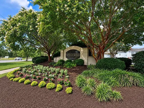 4132 Breezewood Dr APT 202, Wilmington, NC 28412