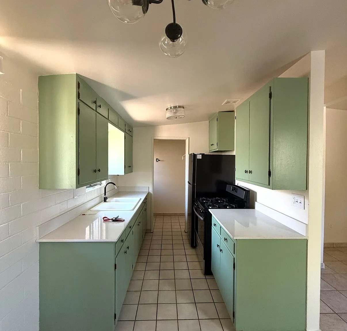 2642 North Santa Rita Avenue - 1 — Photo 4