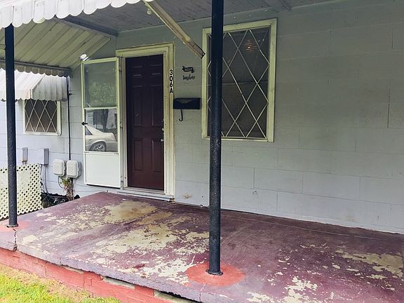 2nd image of 306 Anderson St APT A