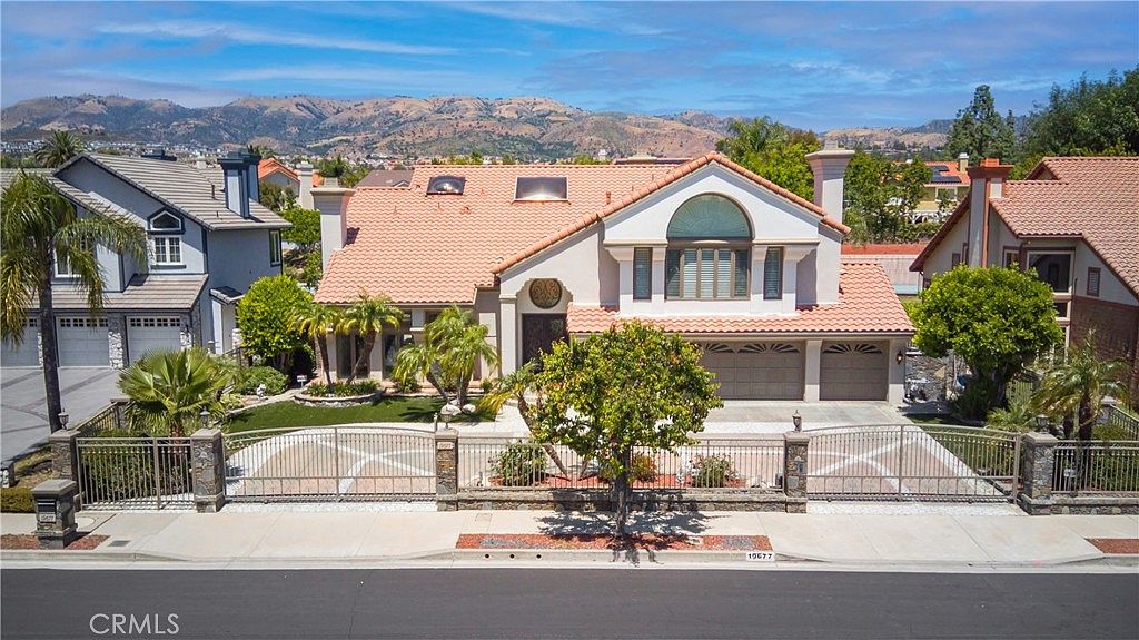 haluc❤ 19677 Horace St, Chatsworth, CA 91311 | MLS #SR26090284 | Zillow