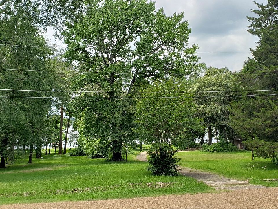 1st image of 20556 Shore Breeze Dr