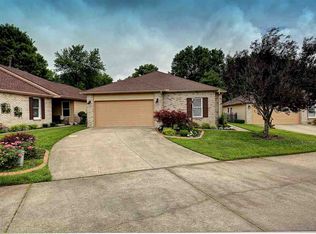 1109 Oakbridge Dr, Hurricane, WV 25526