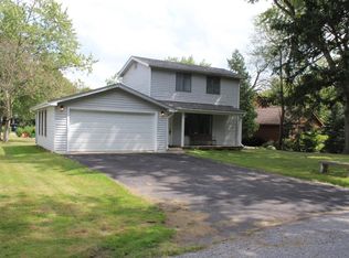14721 Colfax St, Crown Pt, IN 46307