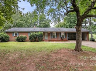 1198 Brookwood Rd, Shelby, NC 28150