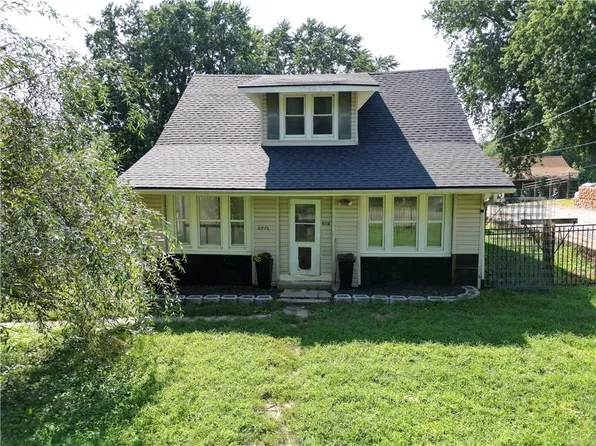 6520 S 14th St, Saint Joseph, MO 64504