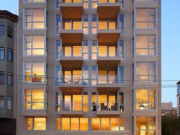 5th image of 1080 Washington St