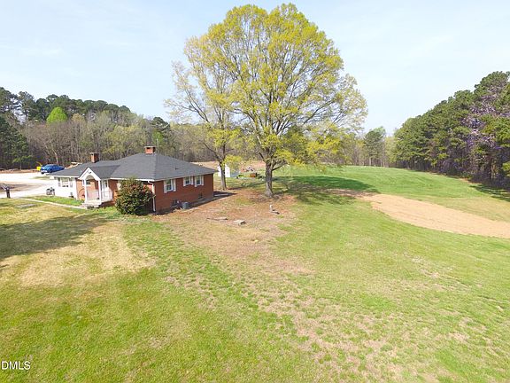 4th image of 2917 Redwood Rd