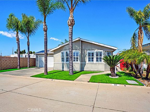 3rd image of 27250 Murrieta Rd Space 217