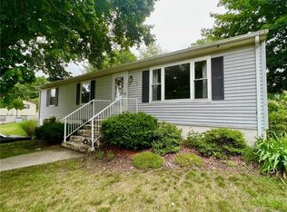 78 Glendale Rd, Oakdale, CT 06370