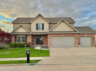 2613 W Carlisle Ln, Dunlap, IL 61525