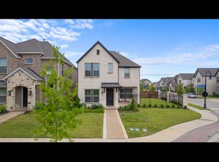 711 Prairie Falcon Dr, Arlington, TX 76005