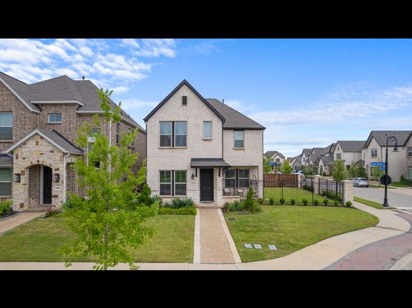 711 Prairie Falcon Dr
