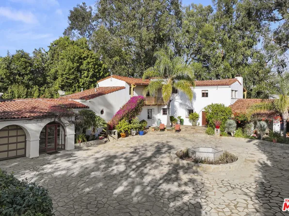 334 N Carmelina Ave, Los Angeles, CA 90049