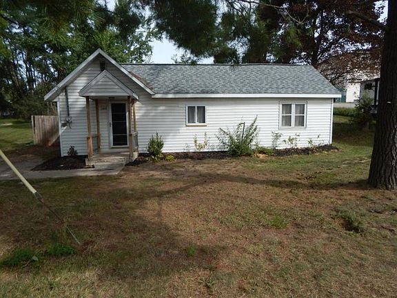 2nd image of 209 E Hawley St