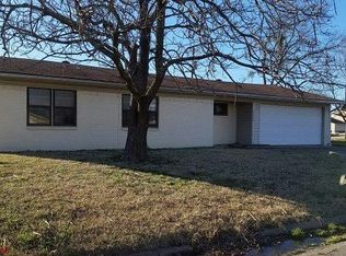 50009 Del Ra Dr, Greenville, TX 75402