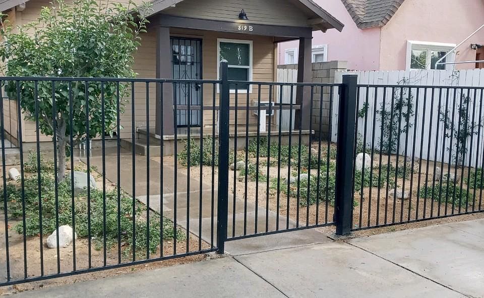 1st image of 819 Cypress Ave Unit B