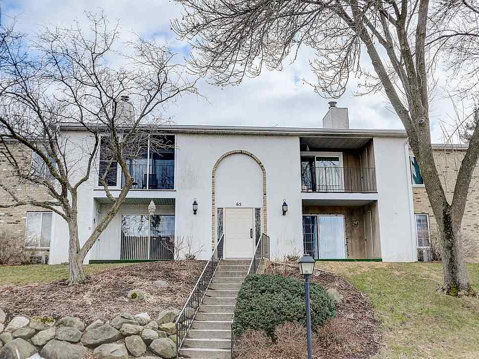 1st image of 65 Golf Course Rd Unit D