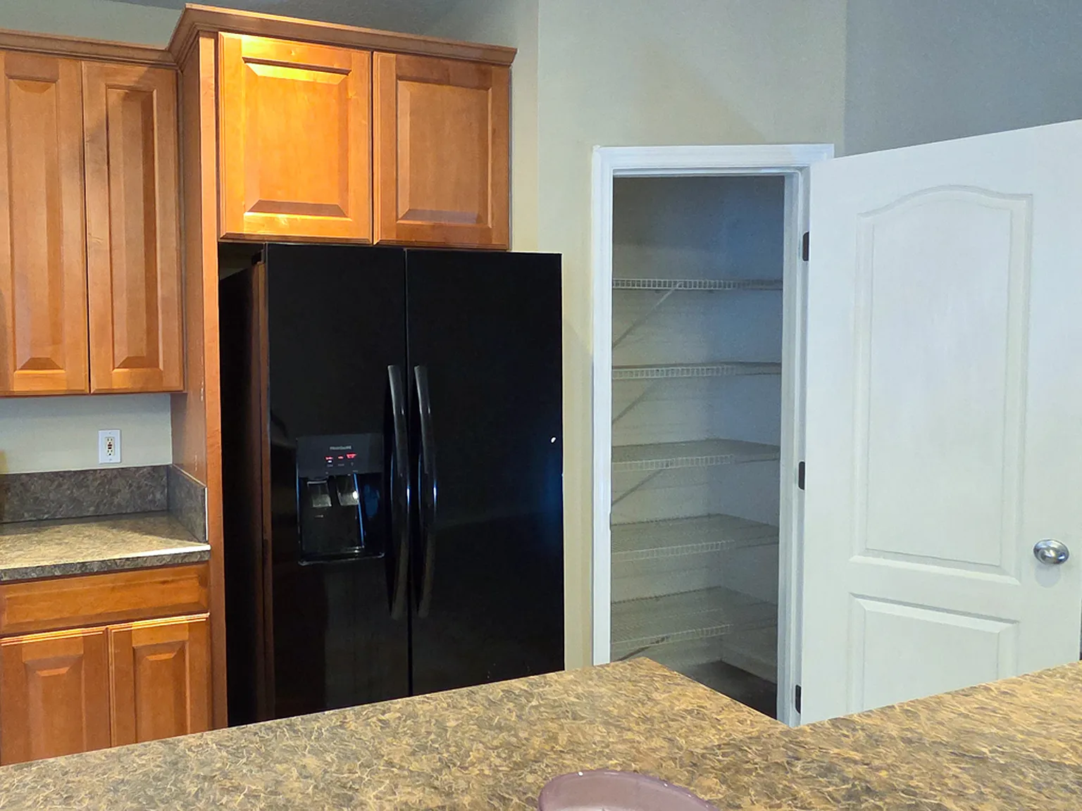 2 bed, 2.5 bath, 1422 sqft, $1,700 — Photo 3