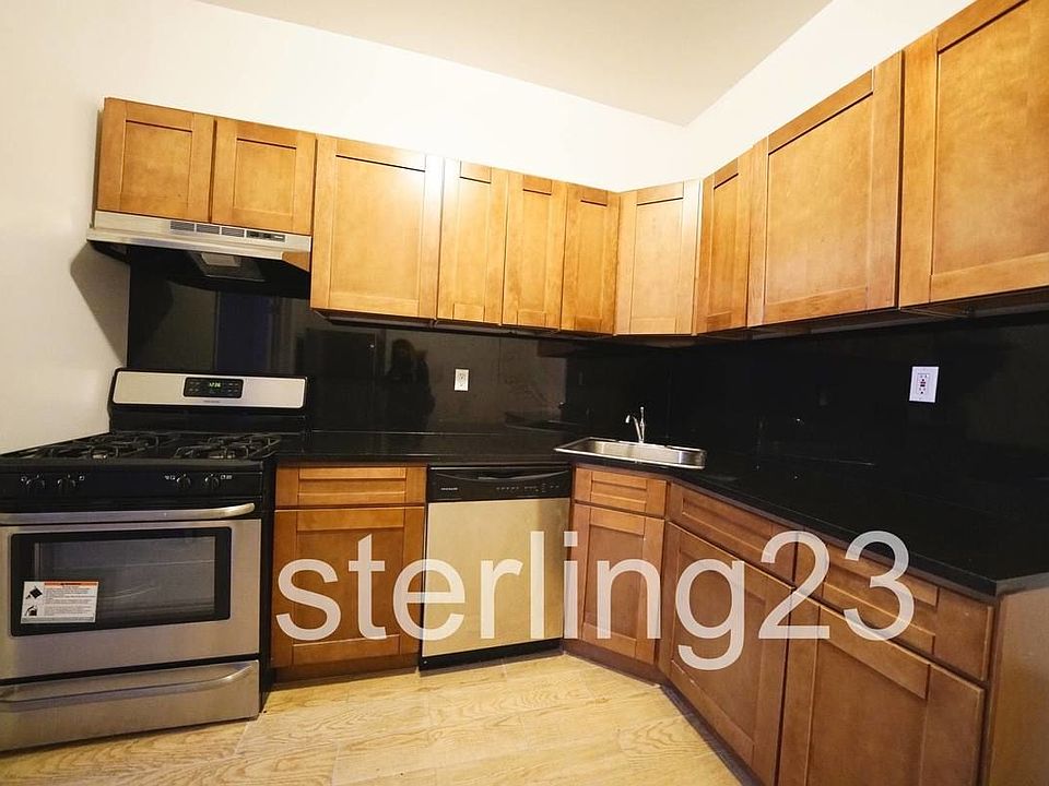 1st image of 2012 29th St APT 1F