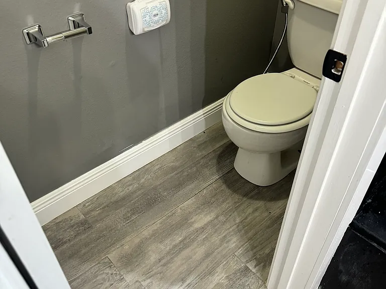 102 Kathy St — Photo 3