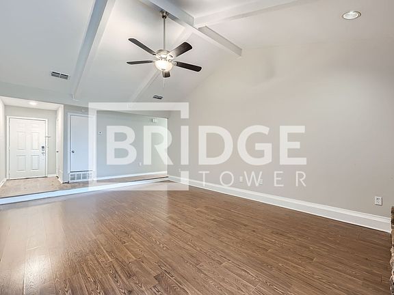 2nd image of 2614 Parkside Dr