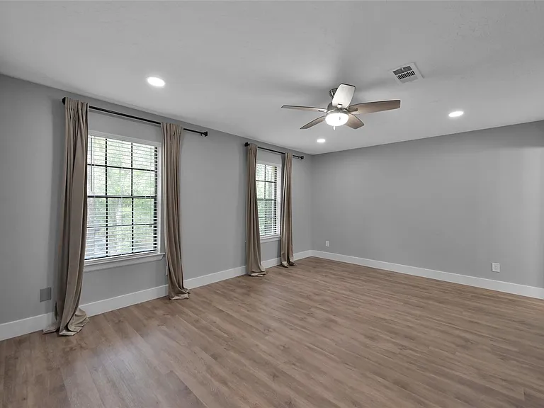 14 E Wandering Oak Dr — Photo 24