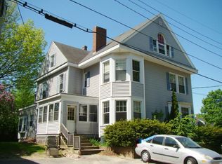 22 Wakefield St, Lewiston, ME 04240