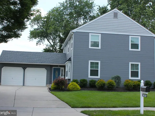 1324 Bunker Hill Dr, Cherry Hill, NJ 08003