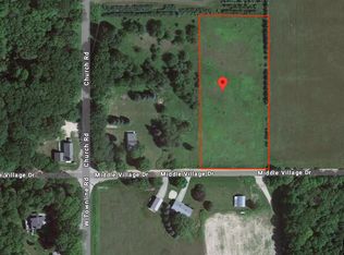 8924 Middle Village Rd, Harbor Springs, MI 49740