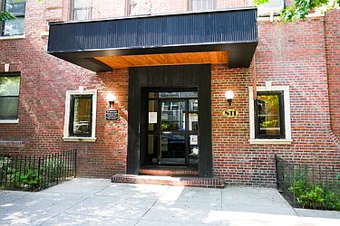 Sold by Hauseit LLC