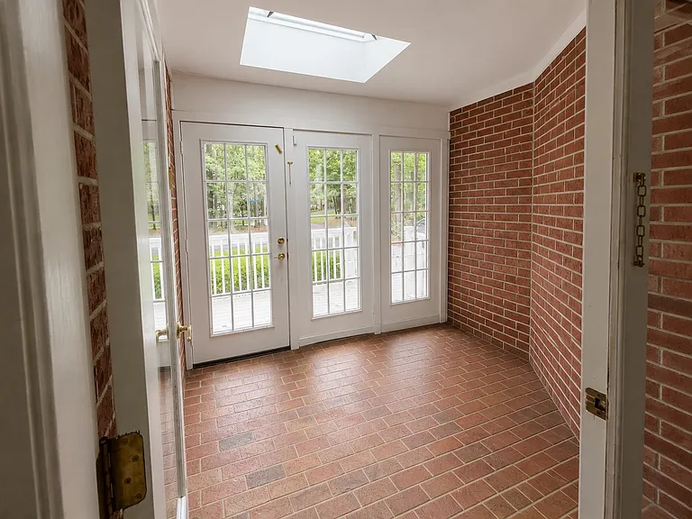 14010 Autumn Woods Rd — Photo 8