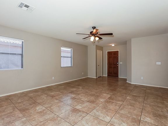5th image of 2081 E Paso Fino Dr
