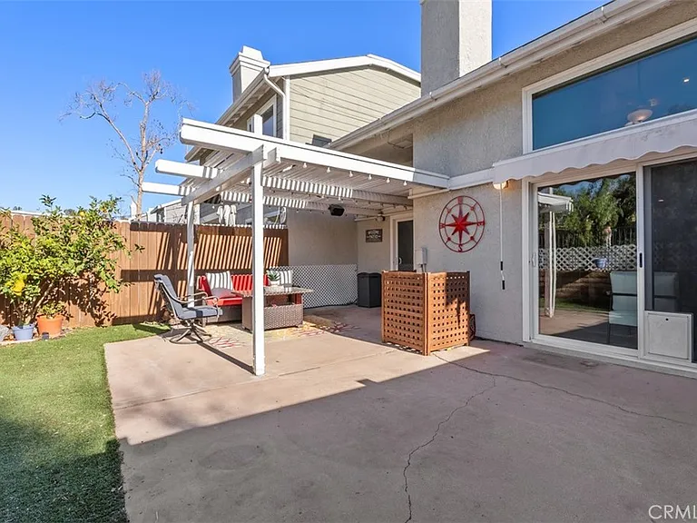 22057 Newbridge Dr #5 — Photo 19