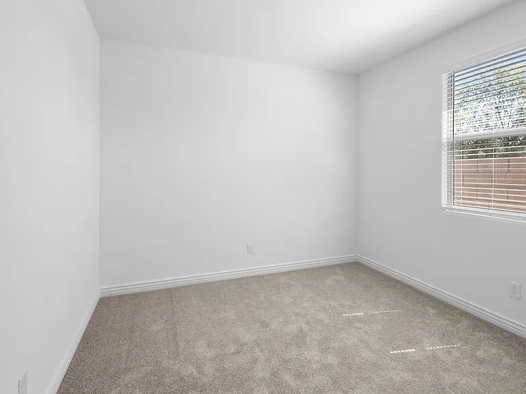 14832 W Honeysuckle Dr — Photo 16