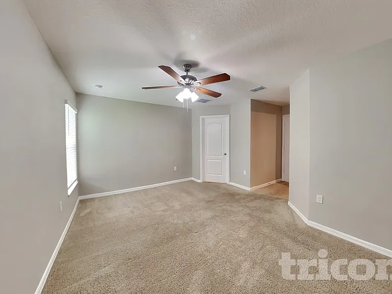 443 Underwood Trl — Photo 7