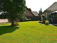 910 N Sycamore Pl — Photo 2