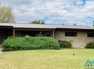 1909 W Alameda St, Roswell, NM 88203