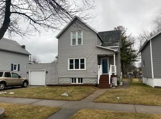 523 Terrace Ave, Marinette, WI 54143