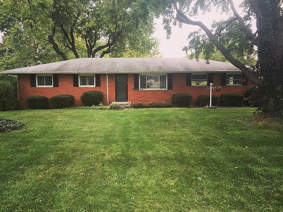 1st image of 4439 N 4th St