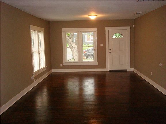 4th image of 3132 Willing Ave