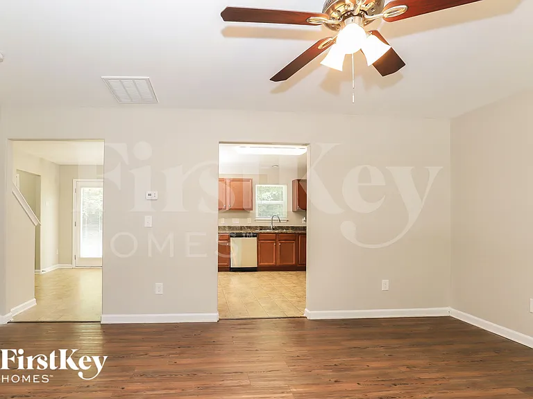 2322 Deerbrook Forest Ln — Photo 6