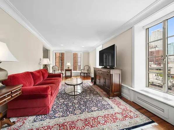 140 East 63rd Street 9E image 3 of 7
