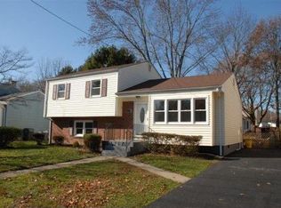 1137 Lower Ferry Rd, Ewing, NJ 08618