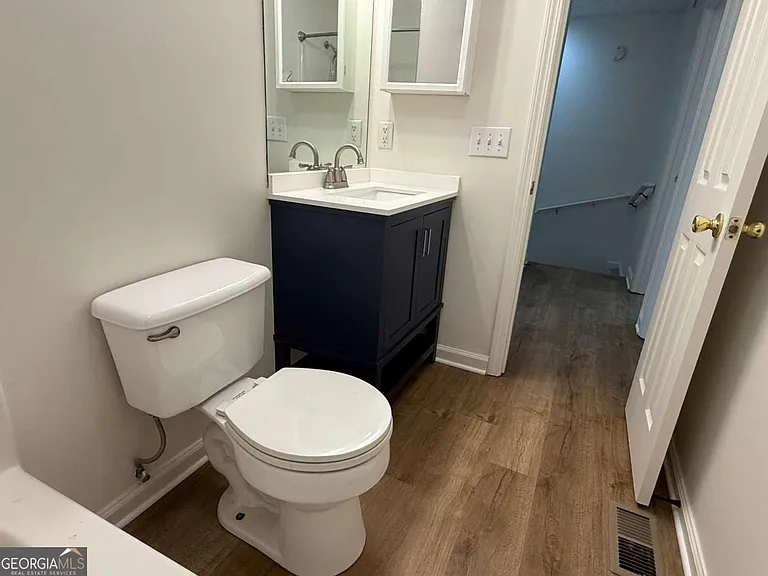 160 2nd St #2 — Photo 39
