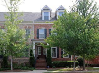 218 Alderwood Point, Sandy Springs, GA 30328