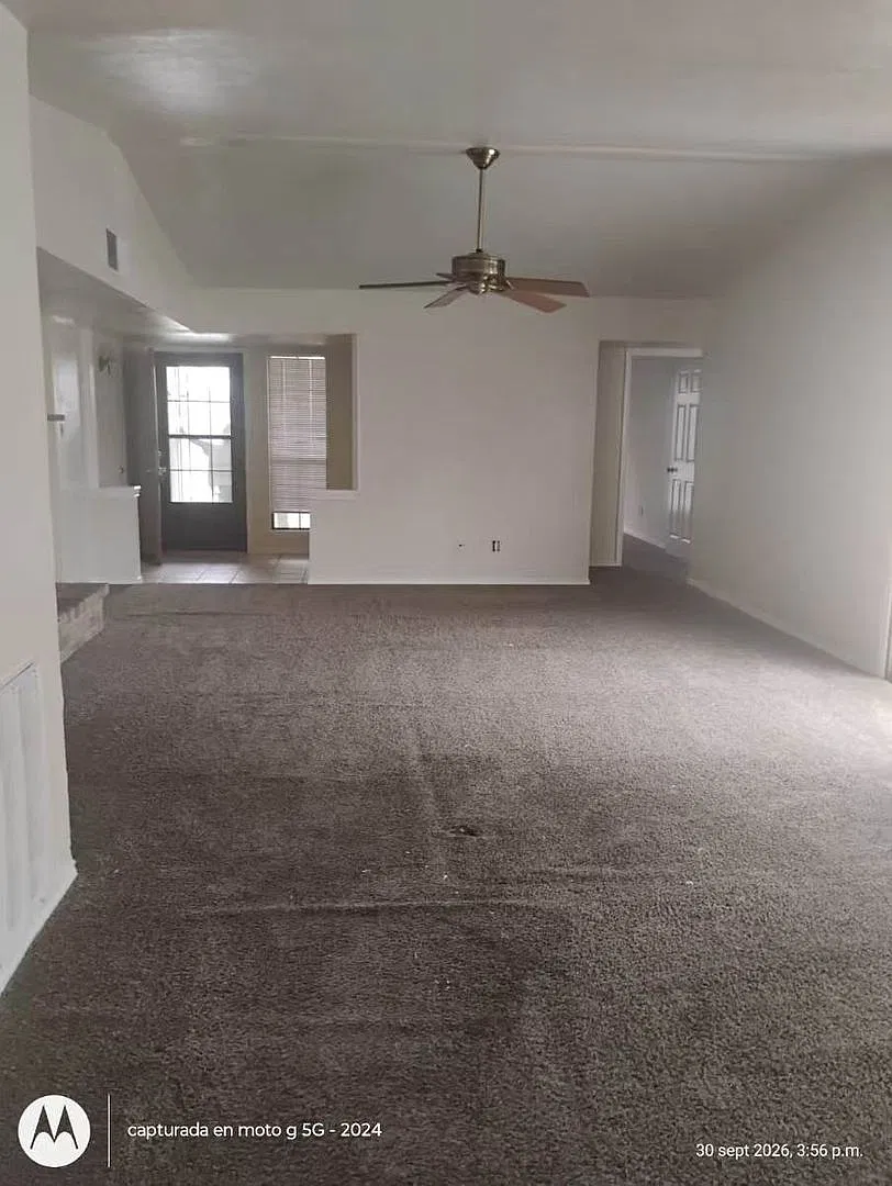 Beautiful 4 Bedroom 2 Bathroom in Allen! — Photo 3