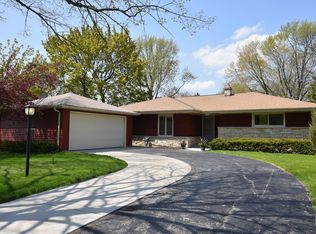 7529 N Bell Rd, Milwaukee, WI 53217