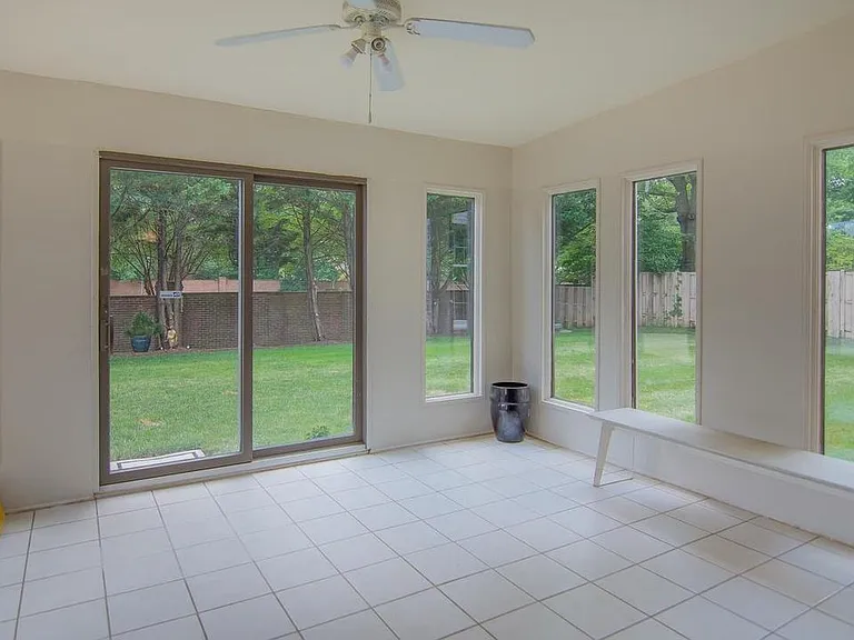 6306 Dunaway Ct — Photo 38