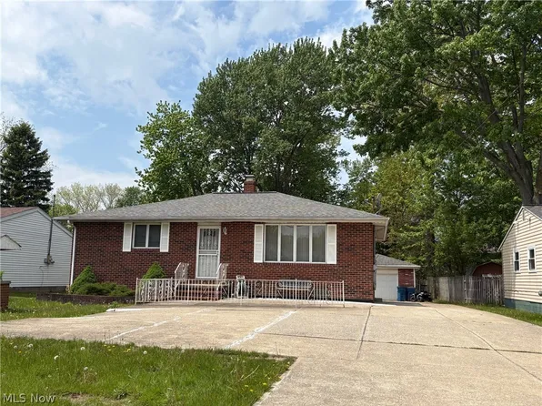 3000 Lost Nation Rd, Willoughby, OH 44094