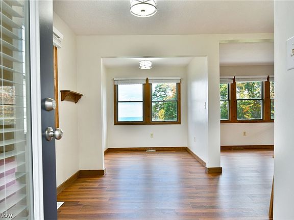 2nd image of 5237 Lake Rd W APT 611